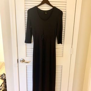 Beautiful long navy blue dress by The Limited sz M